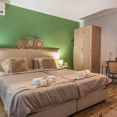 Vera Sweet Apartment