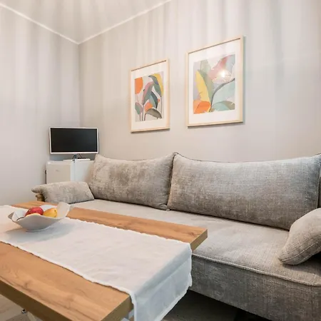 Vera Sweet Apartment